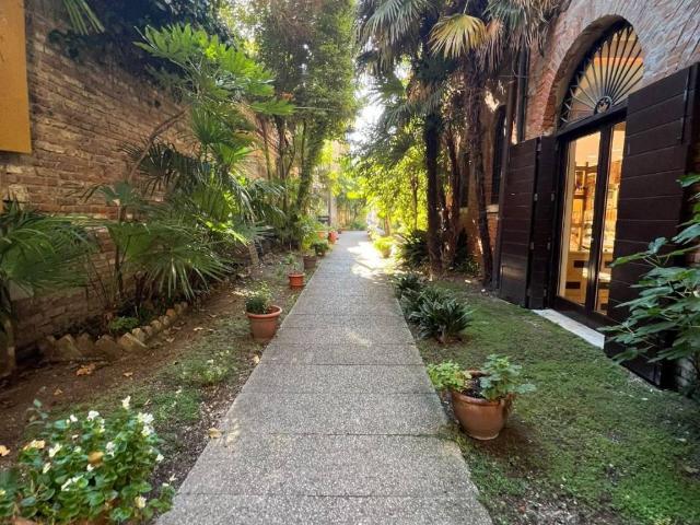 Loft / Open Space in vendita a Venezia VE