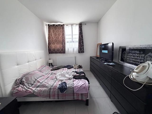 LOFT ATYPIQUE 117 m² Centre ville Champigny