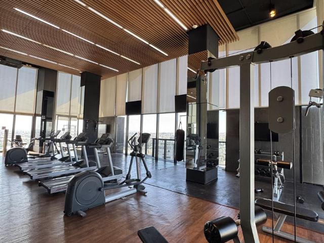 Loft Amueblado en Torre Adamant