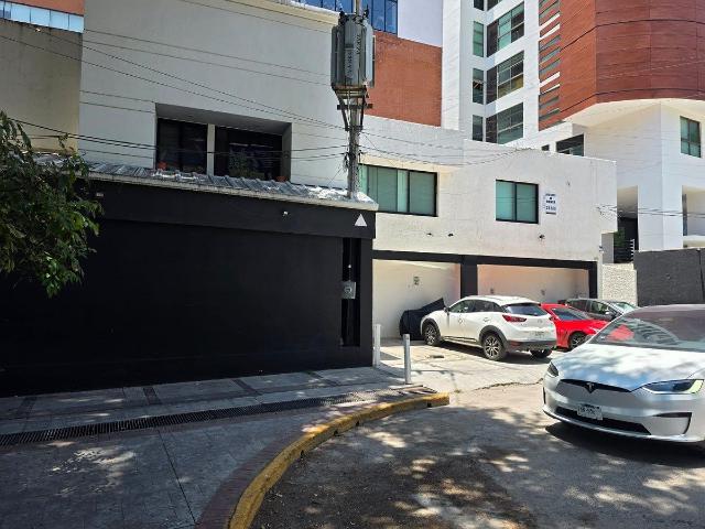 Loft Amueblado En Renta En Country Club, Frente A Punto Sao Paulo, Guadalajara
