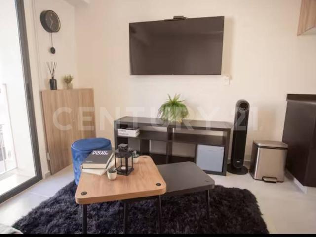 Loft Amueblado en renta frente al Parque Morelos