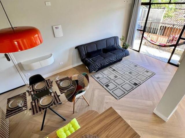 Loft ao lado do projeto Tamar