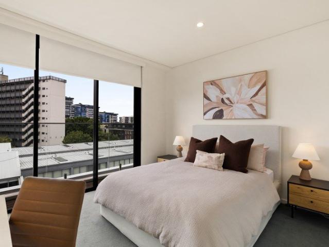 LOFT Apartment | FULLY & NEWLY FURNISHED | Wi Fi & Water Included