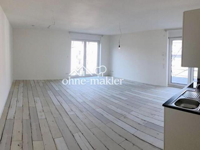 Loft Apartment im Industrie Style mit großem Balkon in ruhiger Lage in Lu Süd