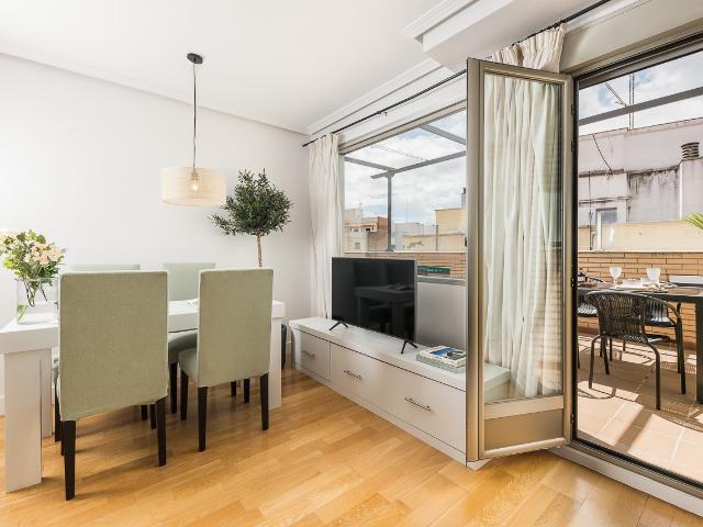 Loft Apartment in Heart of Madrid