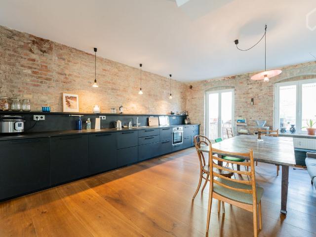 Loft Apartment in Kreuzberg, Berlin Amsterdam Apartments for Rent