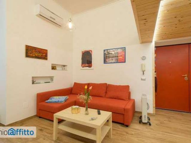 Loft arredato Centro tribunali