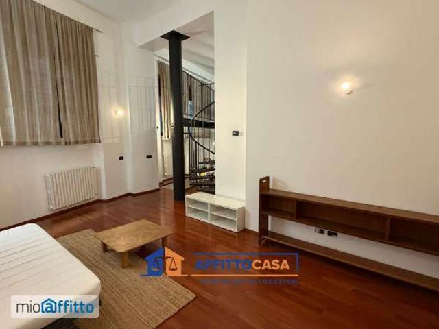 Loft arredato Garibaldi, isola, maciachini, monumentale