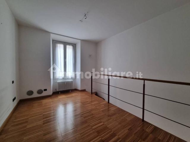 Loft, buono stato, su più livelli, Indipendenza, Milano