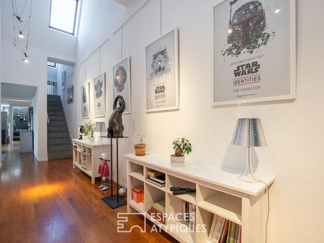 Loft baigné de lumière dans un ancien atelier en coeur de ville
