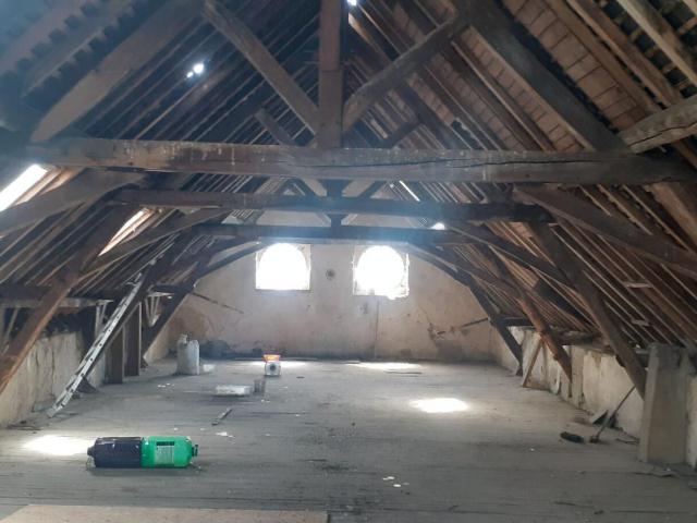 Loft Bauge En Anjou 1 pièce s 240 m2
