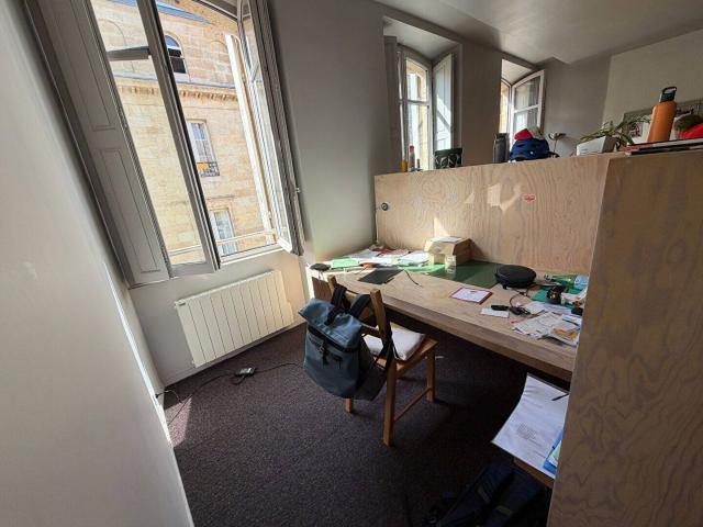 Loft Bordeaux 2 pièce s 70 m2