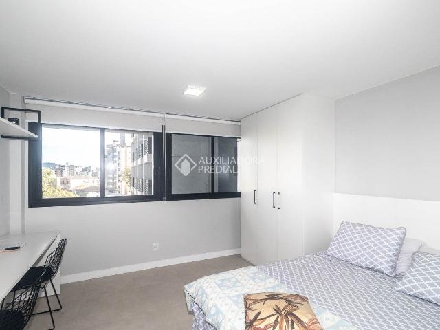 Loft com 1 quarto e 26m² para alugar em Rio Branco, Porto Alegre