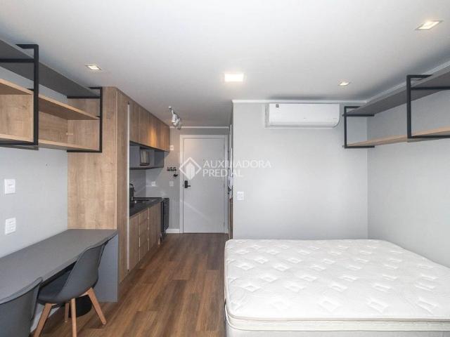 Loft com 1 quarto e 26m² para alugar em Rio Branco, Porto Alegre