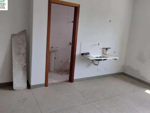 Loft com 1 quarto para alugar na Avenida Carmelita Drumond, 652, Parque Maracanã, Contagem por R$ 1.000