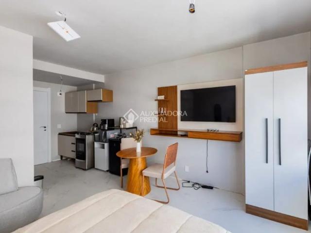 Loft com 1 quarto para alugar na Avenida João Wallig, 100, Passo da Areia, Porto Alegre, 29 m2 por R$ 2.500