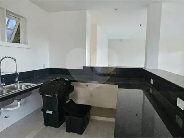 Loft com 1 quartos à venda em Ferradura RJ