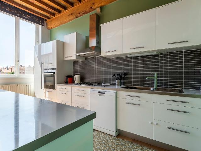 Loft Croix Rousse furnished rental 2 bedrooms in duplex, Lyon Amsterdam Apartments for Rent