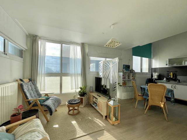 'LOFT' Duplex rénové idéalement situé