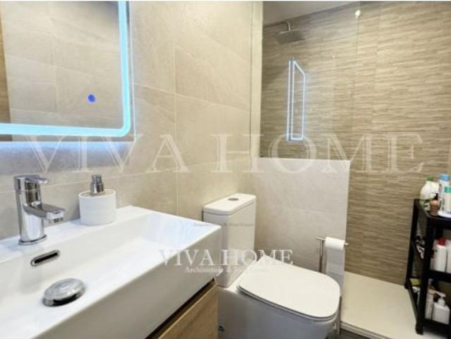 LOFT DÚPLEX REFORMADO DE 3 HABITACIONES, TERRAZA Y GARAJE EN VICÁLVARO