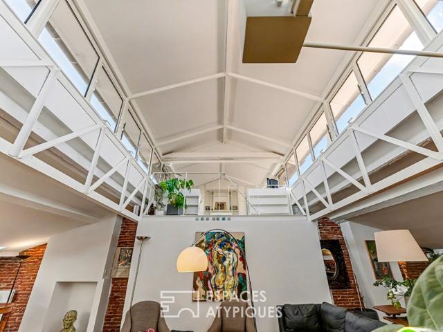 Loft d'architecte en dernier étage avec terrasse aux Chalets 234m² Toulouse