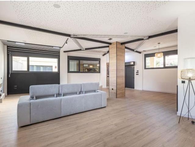 LOFT DE LUJO A ESTRENAR