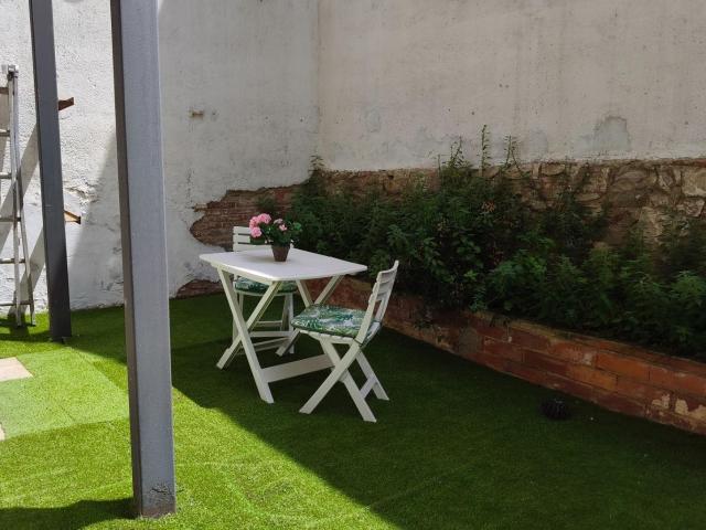 Loft de 175 m2 con terraza y entrada independiente en Poble. 175m² Barcelona