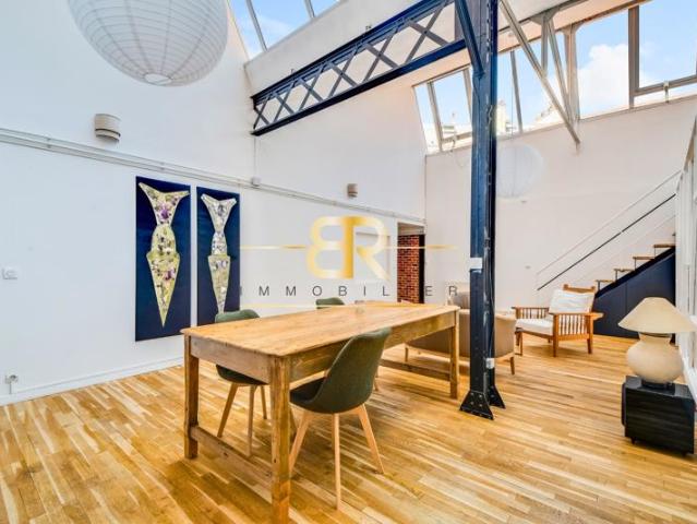LOFT D'EXCEPTION ESPRIT MAISON SOUS LES TOITS
