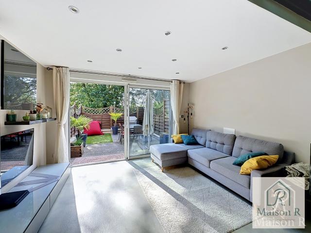 Loft d'exception T3 de 78 m2 et son jardin privatif de 20 m2
