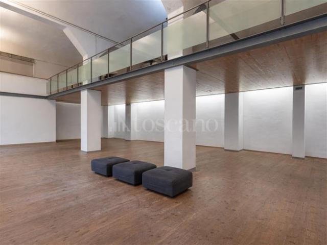 Casa di 360 mq a Quadronno, Palestro, Guastalla Milano