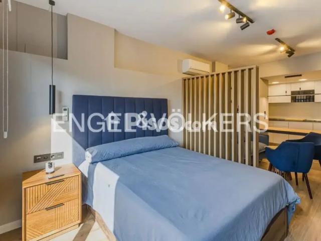 Loft en alquiler en Rosa Luxemburgo Padrerón Polígono Industrial Norte