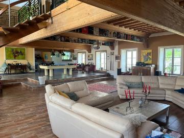 Loft en duplex 345 m2 5 chambres à vendre à Montboucher sur Jabron