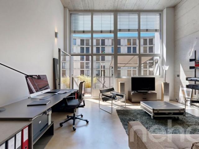 Loft en duplex de 100 m² dans l'ancienne usine Suchard à Serrières