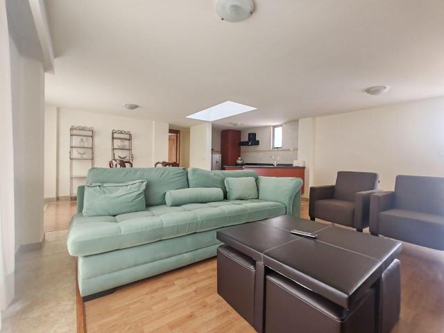 Loft en renta primer piso por Tollocan