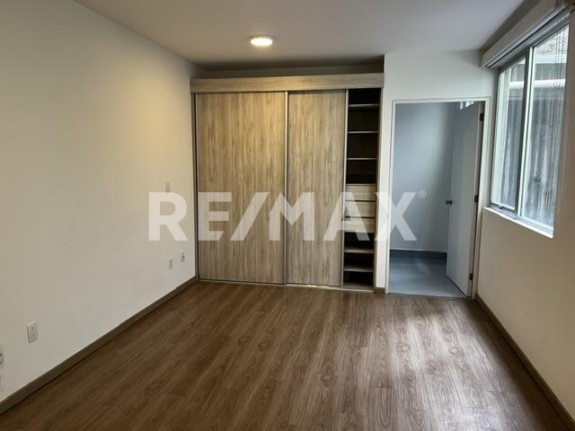 LOFT EN RENTA SIN AMUEBLAR, CERCA DEL HOSPITAL DE LA RAZA, COL. PERALVILLO