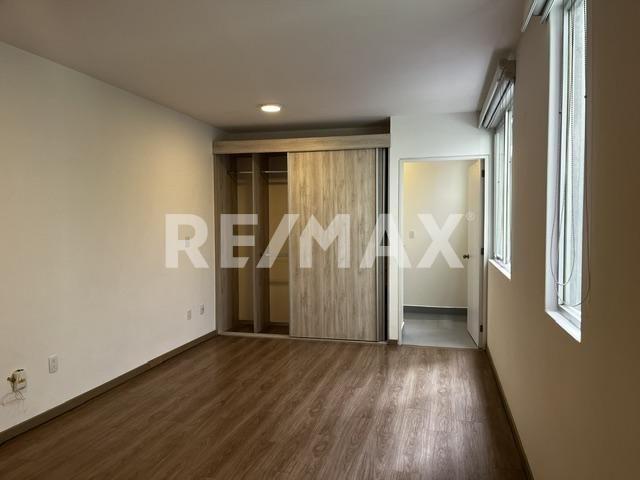 LOFT EN RENTA SIN AMUEBLAR, CERCA DEL HOSPITAL DE LA RAZA, COL. PERALVILLO