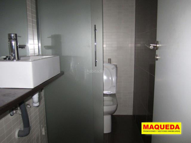 Loft en venta en Alcorcón, Parque Ondarreta Urtinsa. Loft con jardín, garaje y espacio de trabajo independiente junto a Metro Puerta del Sur. Lofts.