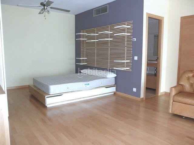 Loft en venta en Burjassot, El Castell. Gran oportunidad!, Estupendo Loft tipo duplex en residencial con PISCINA!. Lofts.