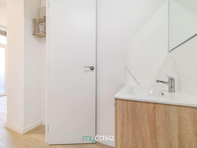 Loft en venta en Barberà del Vallès, Barri Antic. ¡UNA INVERSIÓN DIFERENTE! DOS APARTAMENTOS INDEPENDIENTES COMPLETAMENTE REFORMADOS. Lofts Barberà del.
