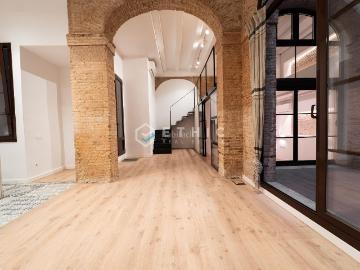 Loft en venta en Barcelona, Gòtic. Lofts.