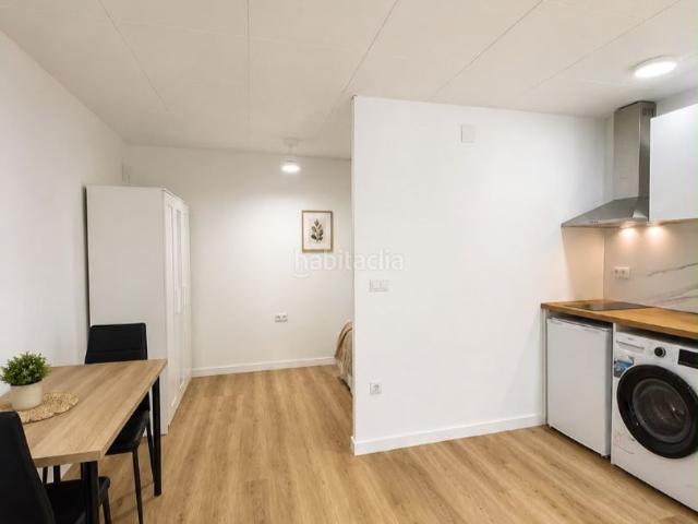 Loft en venta en Cornellà de Llobregat, Sant Ildefons. Estupendo loft reformado. Lofts Cornellà de.