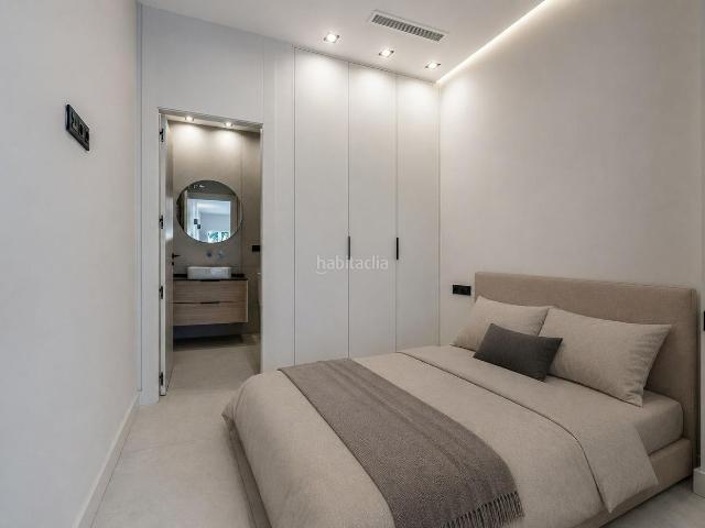 Loft en venta en Granada, Pajaritos. Exclusivo apartamento tipo loft de obra nueva con altas calidades. Lofts.