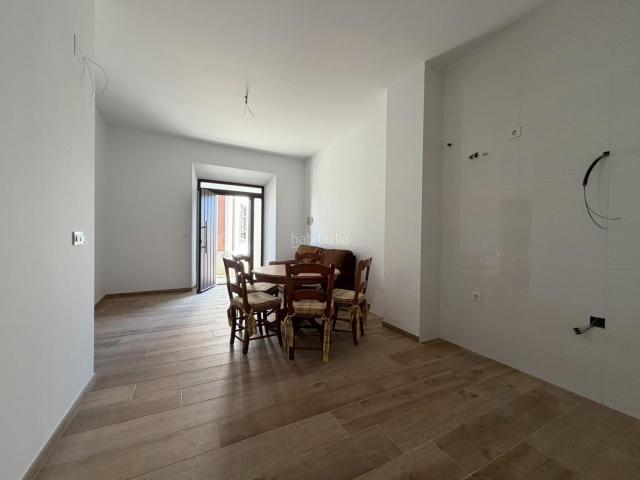 Loft en venta en Hinojosa del Duque. Moderno Loft en Hinojosa del Duque Ideal para Invertir 60,000. Lofts Hinojosa del.