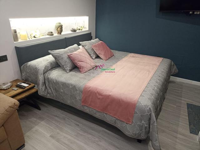 Loft en venta en Ubrique. VENTA DE LOFT CON JACUZZI Y SAUNA. Lofts.