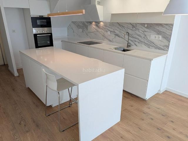 Loft en venta en Valencia, Vara de Quart. Excelente Loft con terraza en Ros Casares. Lofts.