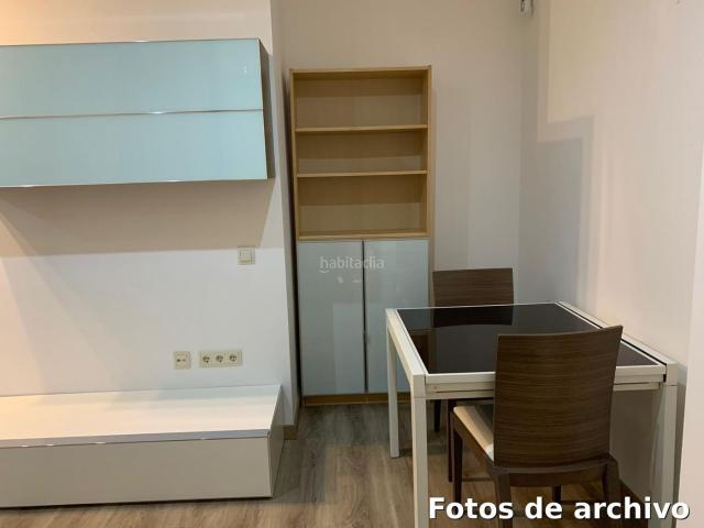 Loft en venta en Vilanova i la Geltrú, Centrevila Costa Dorada. LOFT en planta baja con acceso directo, buena orientación y espacios bien diferenciados. Lofts Vilanova i la.