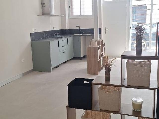 Loft en Venta en Viñuela Rescatado