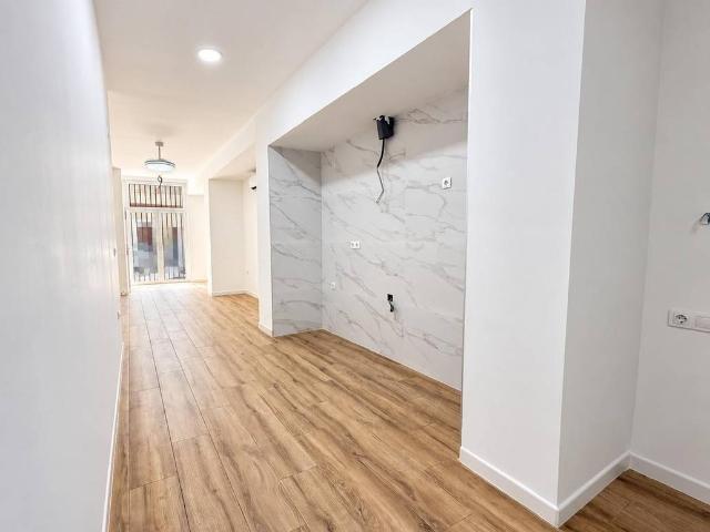 Loft en Venta en Viñuela Rescatado