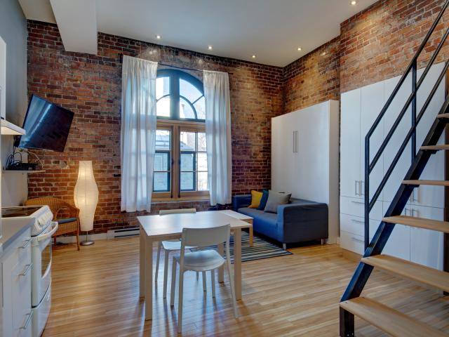 Loft studio entièrement meublé à louer Vieux Québec juillet 2026