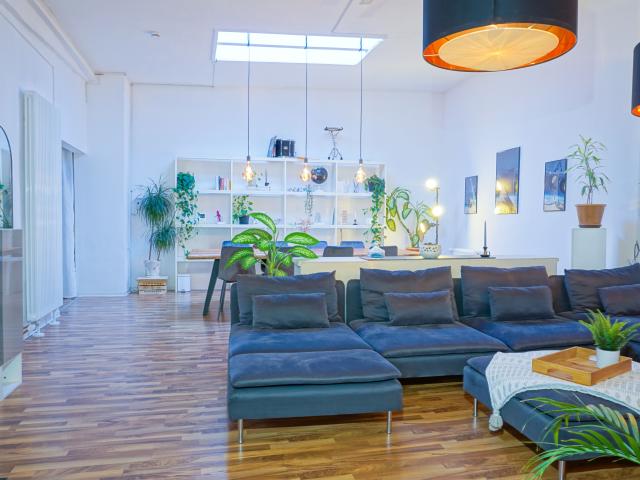 Loft House | Central | Own Garden | Parking lot